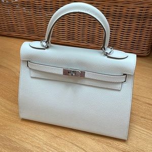 White Kelly Handbag 25